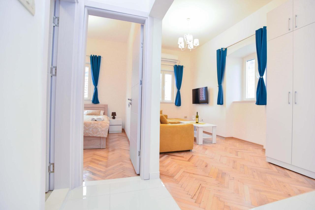 Yugoslavia Apartment Budva Bagian luar foto