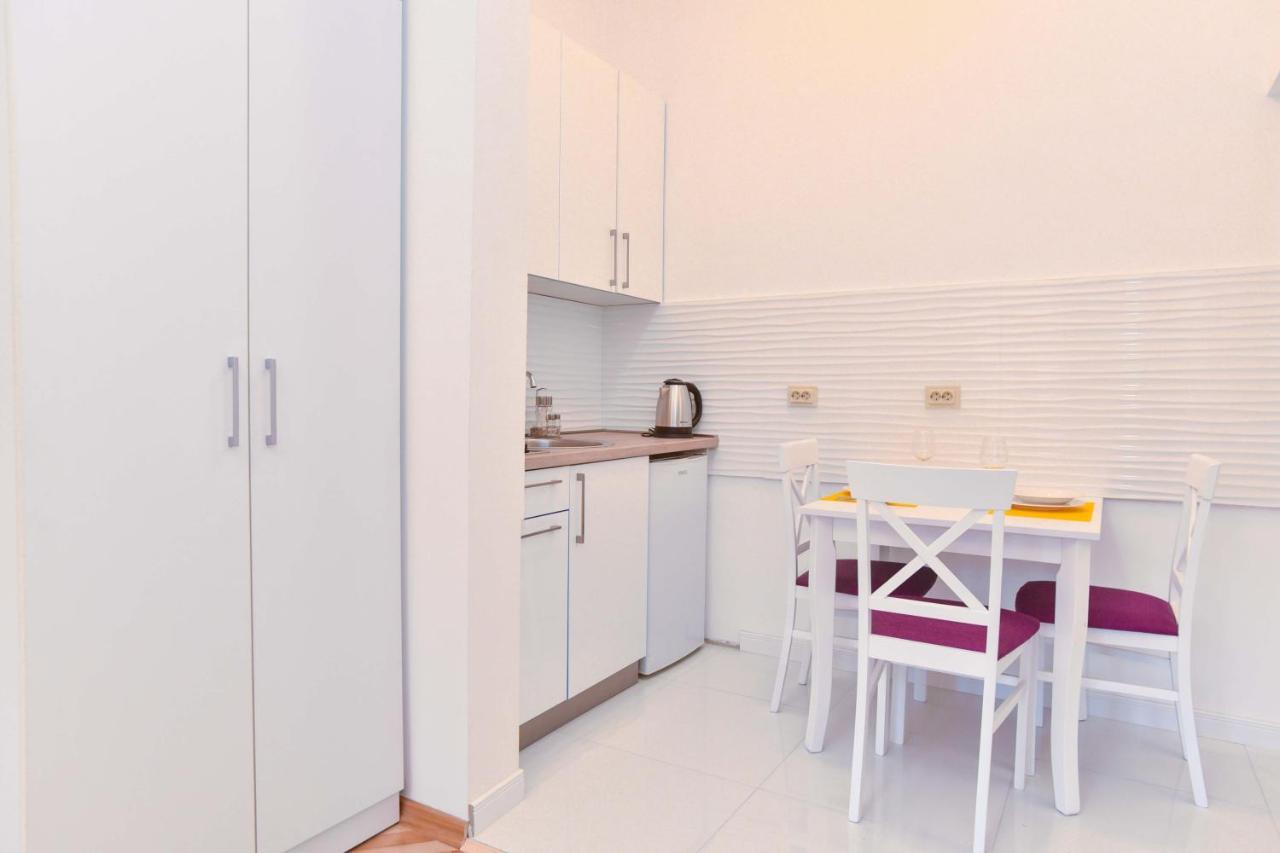 Yugoslavia Apartment Budva Bagian luar foto