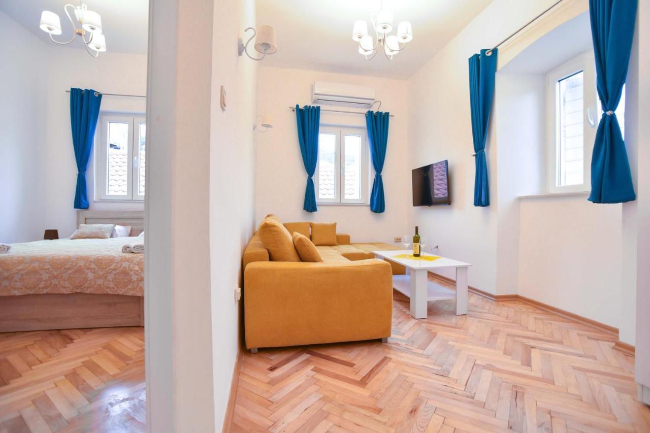 Yugoslavia Apartment Budva Bagian luar foto