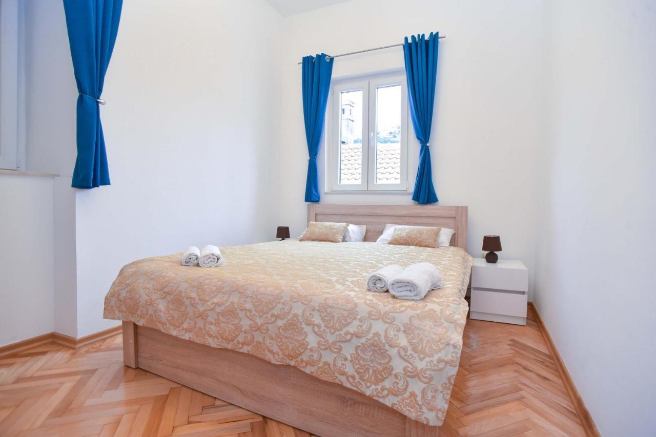 Yugoslavia Apartment Budva Bagian luar foto